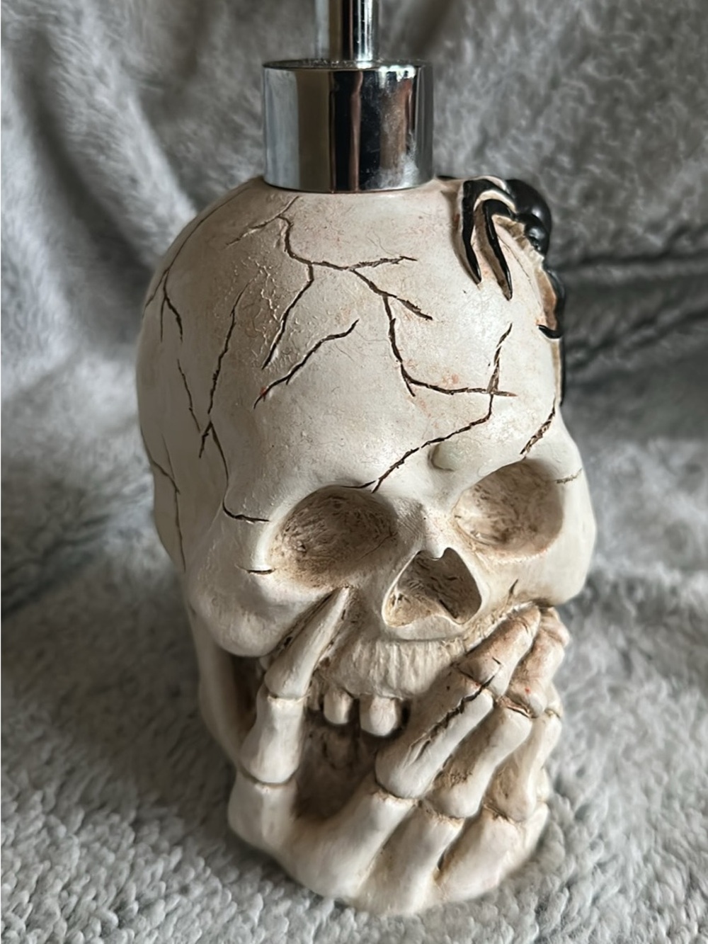 Skull w/Spider Soap Dispenser